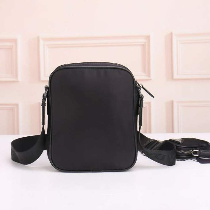Picture of Prada Mens Bags _SKUfw167293457fw
